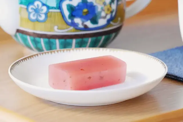 四季の羊羹粋「さくら」のお味